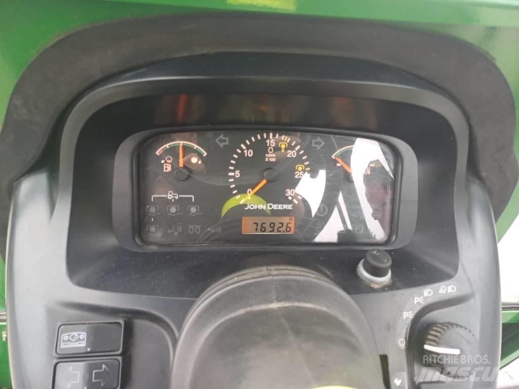 John Deere 4520 Naudoti kompaktiški traktoriai