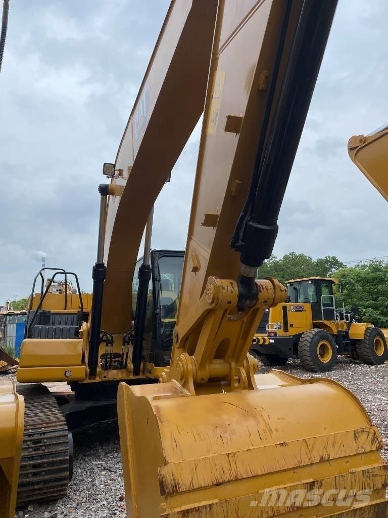 CAT 323GX Vidutinės galios ekskavatoriai 7-12 t