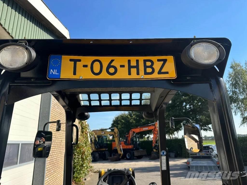 Gehl AL550 Naudoti ratiniai krautuvai