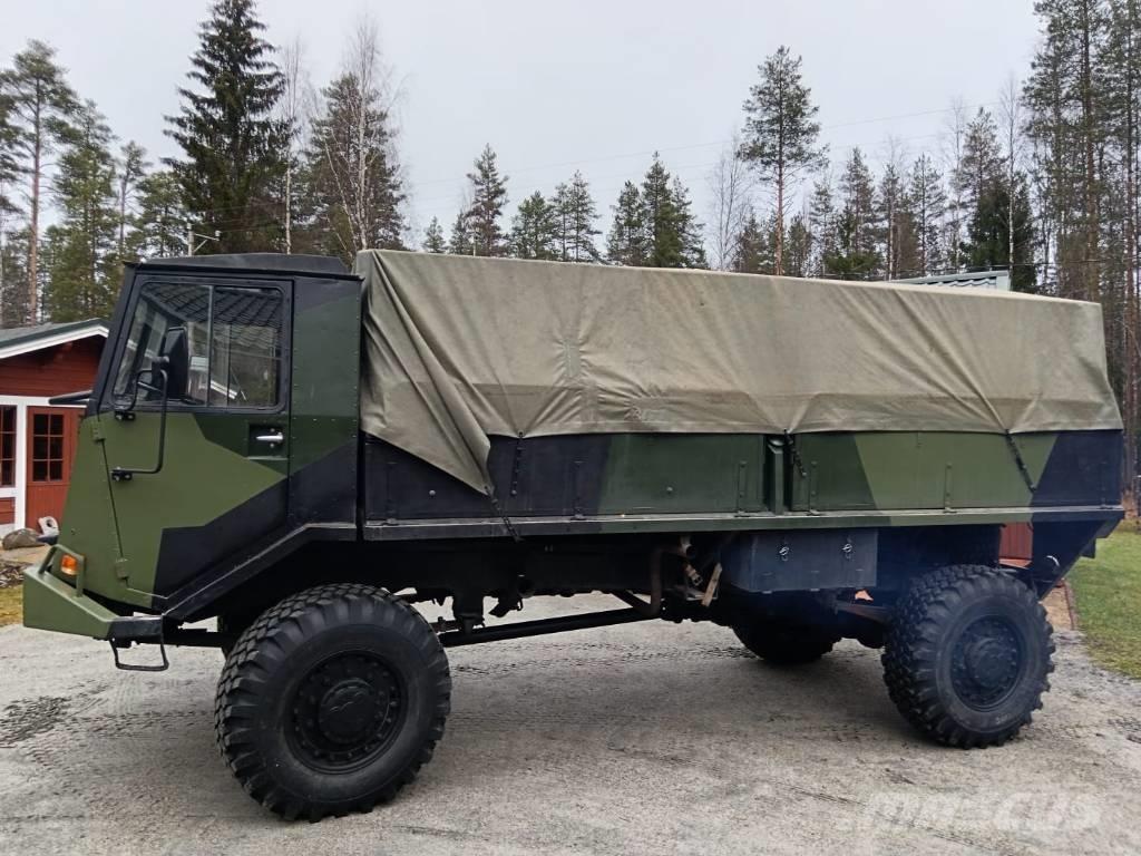 Sisu Proto A-45 Priekabos su tentu