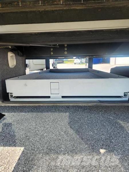 Tiffin Pheaton 40QDH Autofurgonai ir karavanai