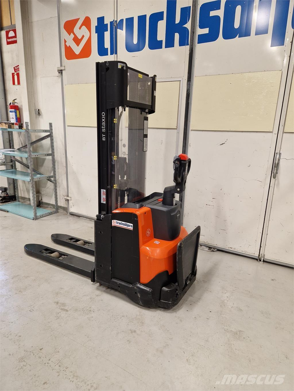 Toyota SWE120L Savaeigiai rietuvai