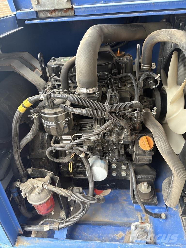 Aichi Sr12c1sm Kiti keltuvai ir platformos