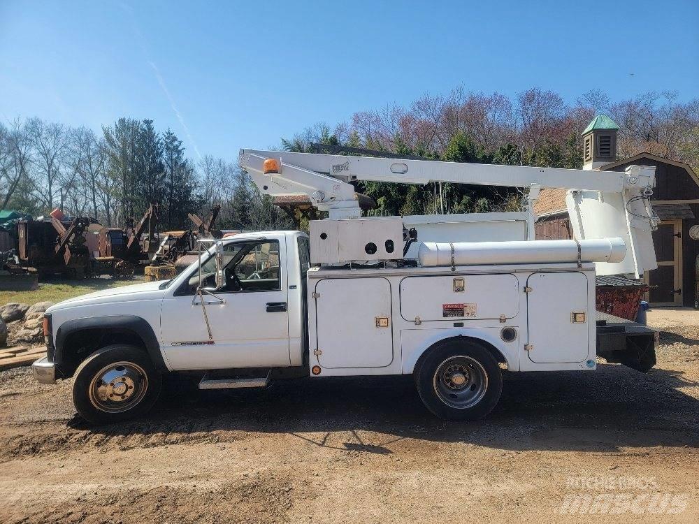GMC 3500 HD SIERRA Pikapai / Bortiniai sunkvežimiai
