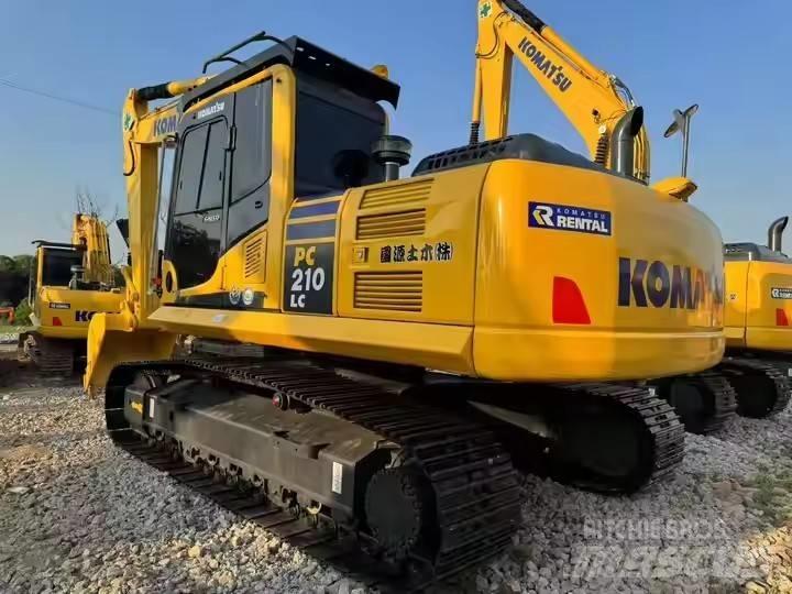 Komatsu PC 210 LC Vikšriniai ekskavatoriai