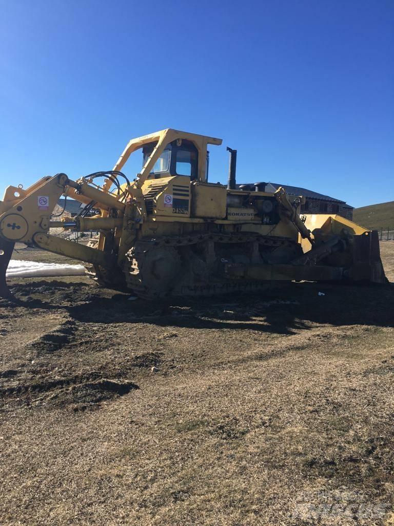 Komatsu 455 Vikšriniai buldozeriai