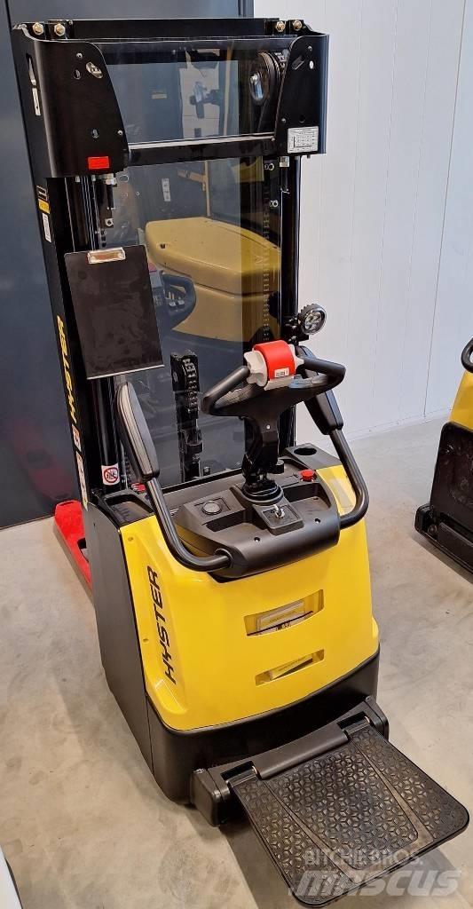 Hyster S1.2S Savaeigiai rietuvai