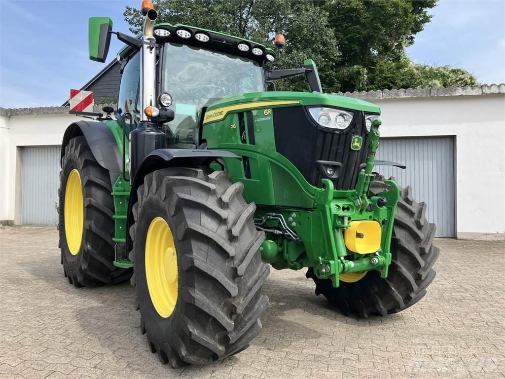 John Deere 6R 215 Traktoriai