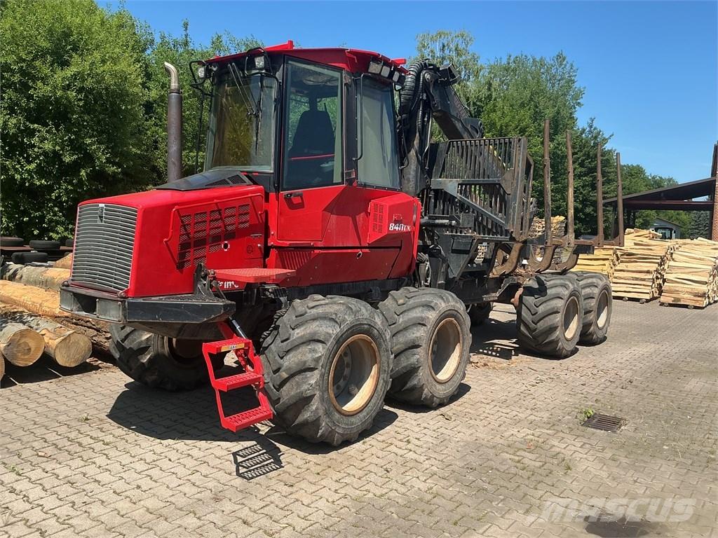 Komatsu 840 TX Naudoti miškovežiai (Forvarderiai)
