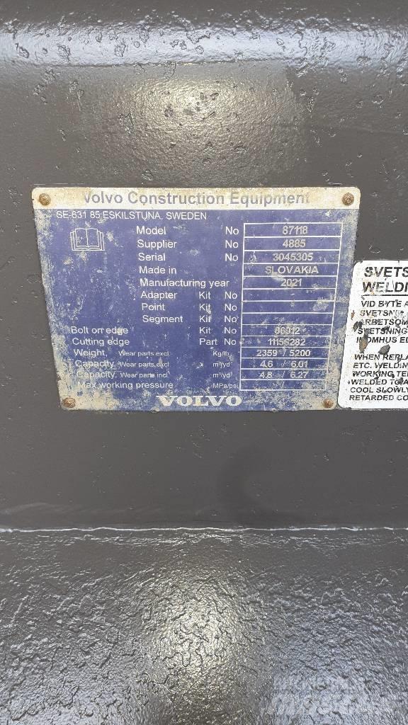 Volvo L 180 H Naudoti ratiniai krautuvai