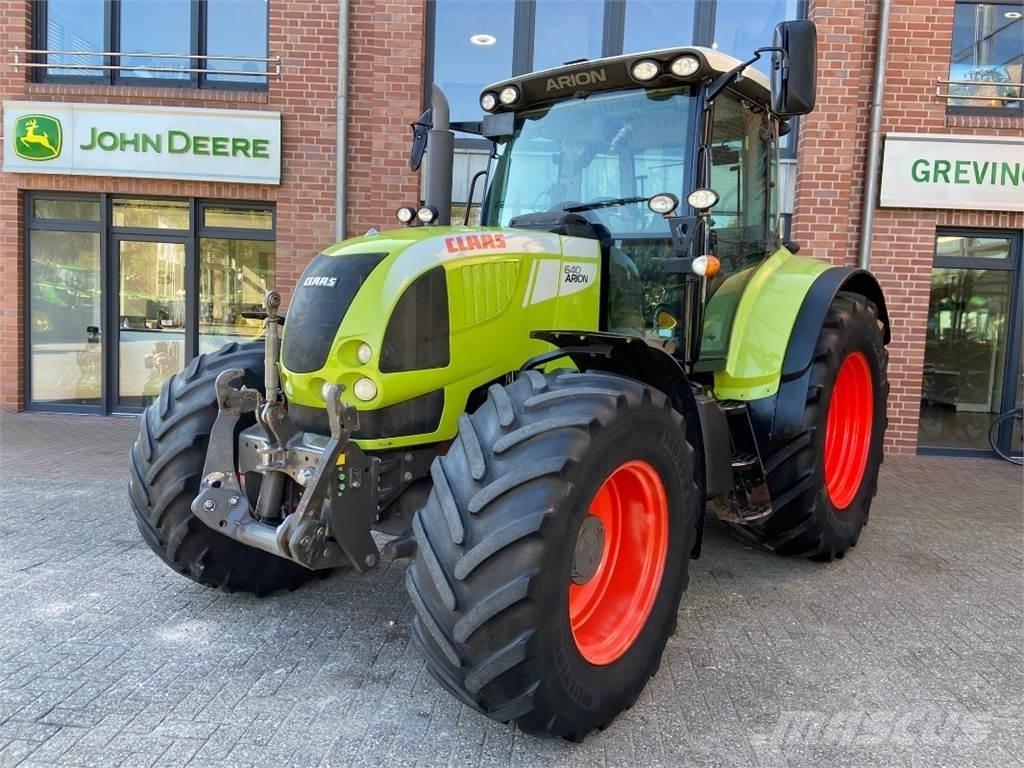 CLAAS Arion 640 Traktoriai