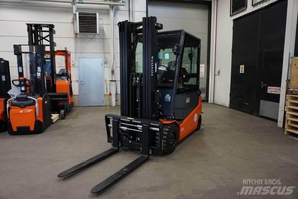 Toyota 8FBMT35 Elektriniai šakiniai krautuvai