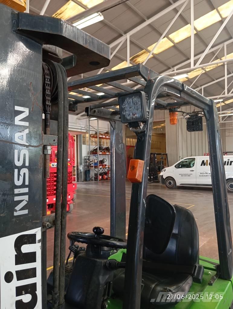 Nissan 1N1L180Q Dyzeliniai krautuvai