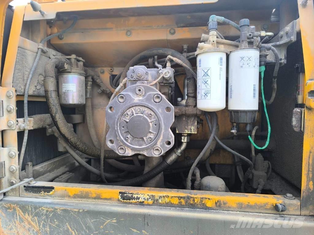 Volvo EC460CL Vikšriniai ekskavatoriai