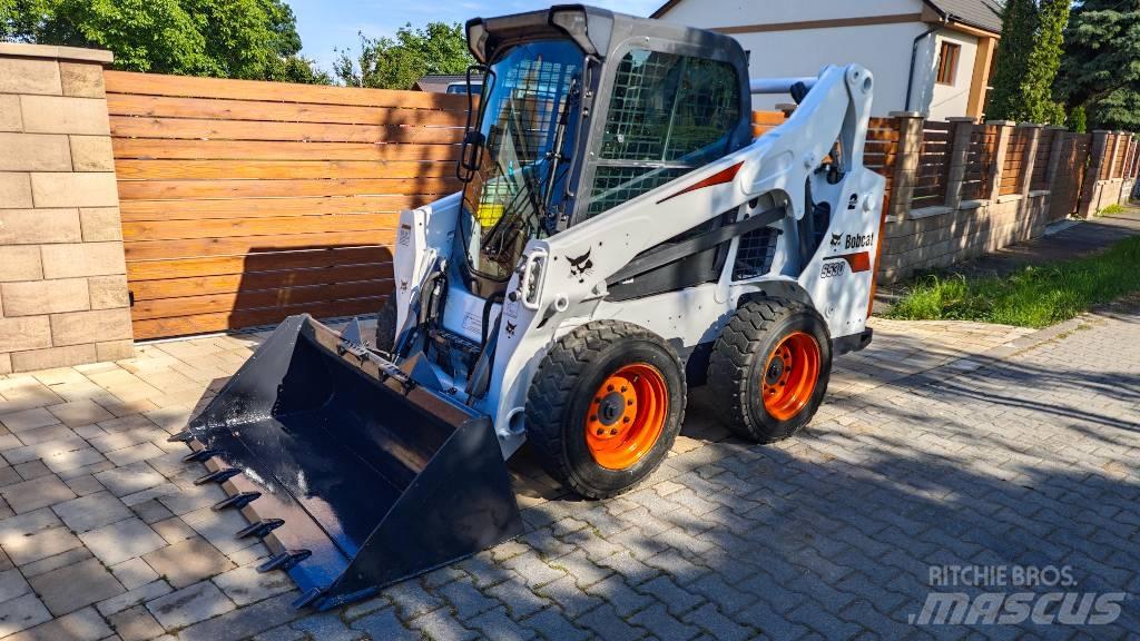 Bobcat S 530 Krautuvai su šoniniu pasukimu