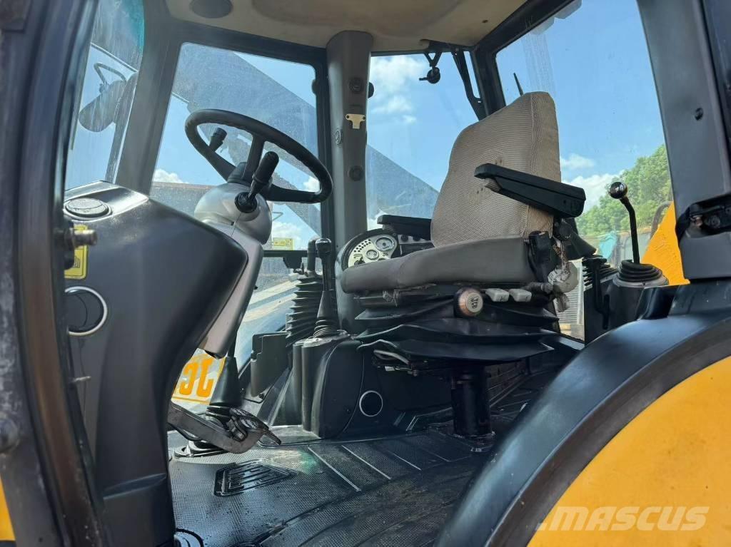 JCB 3 CX Ekskavatoriniai krautuvai