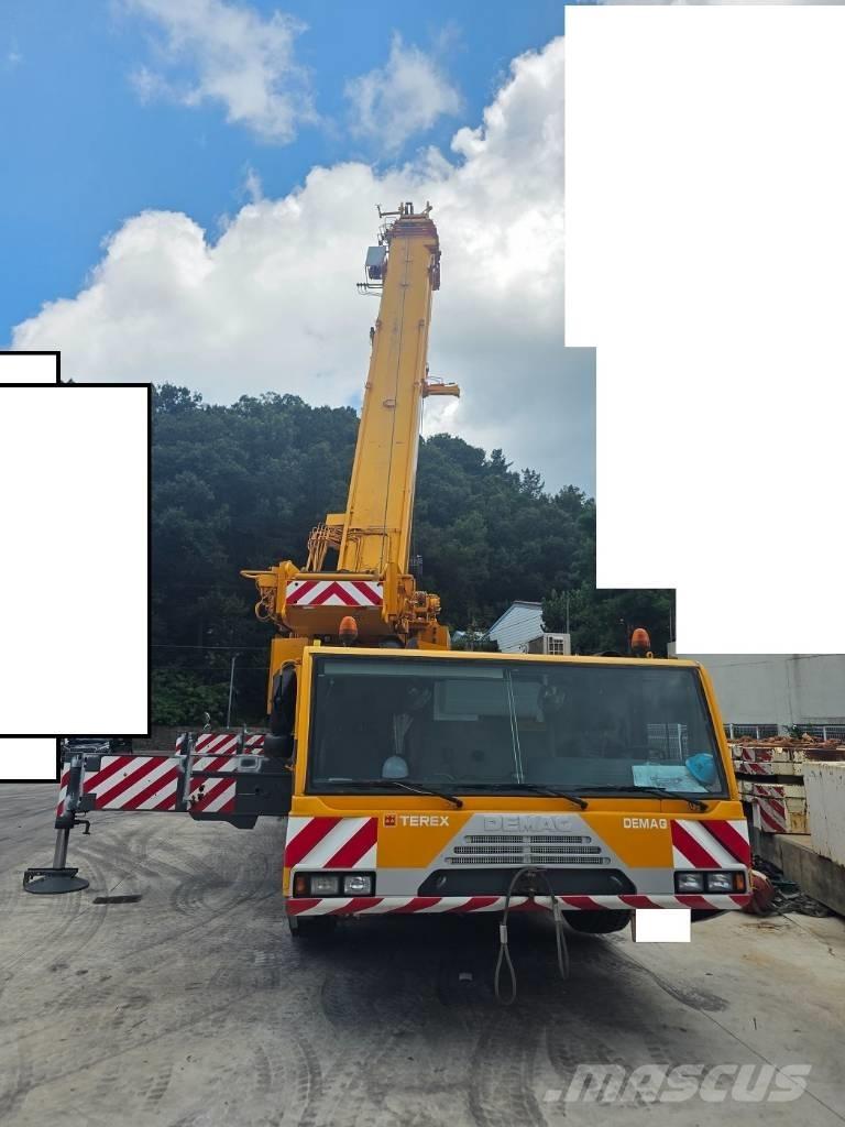 Demag AC300 Visureigiai kranai