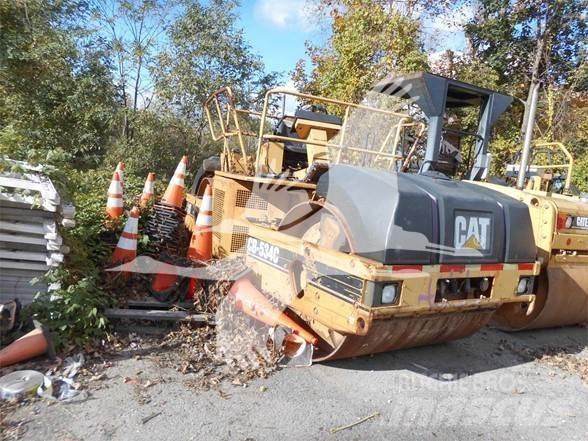 CAT CB-534C Vieno būgno volai