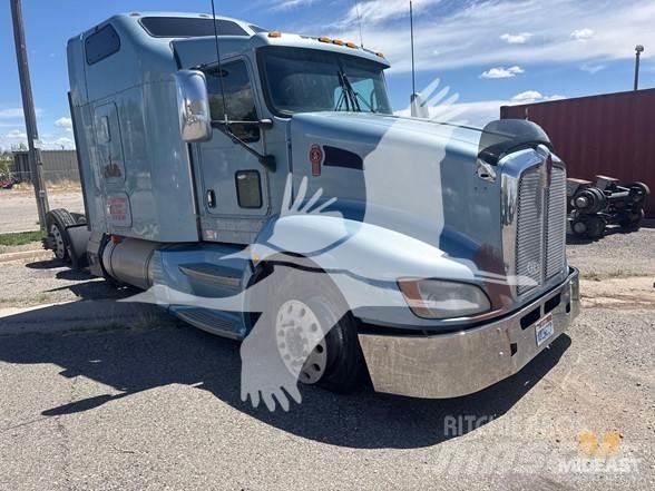 Kenworth T660 Naudoti vilkikai