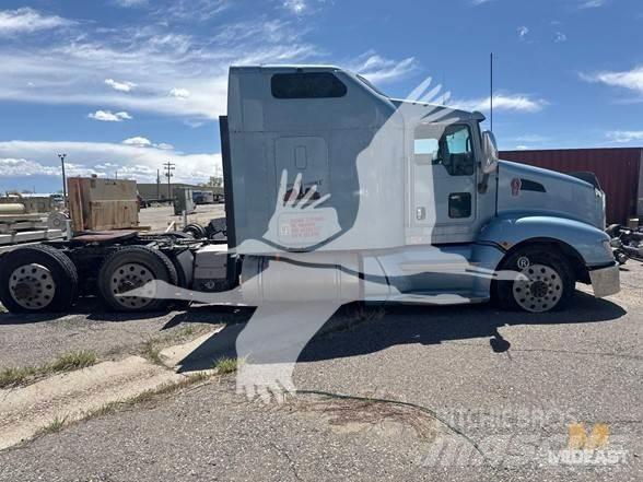 Kenworth T660 Naudoti vilkikai