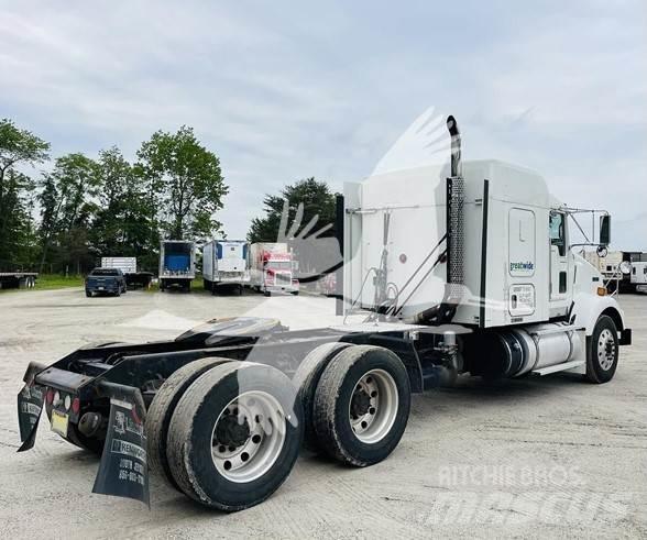Kenworth T800 Naudoti vilkikai