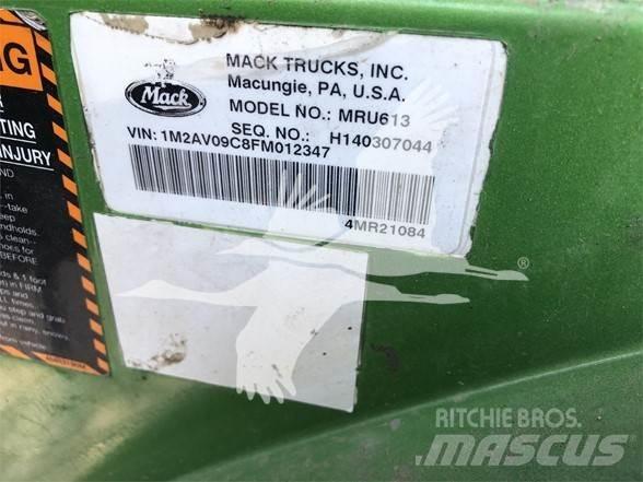Mack MRU613 Statyba - Kita