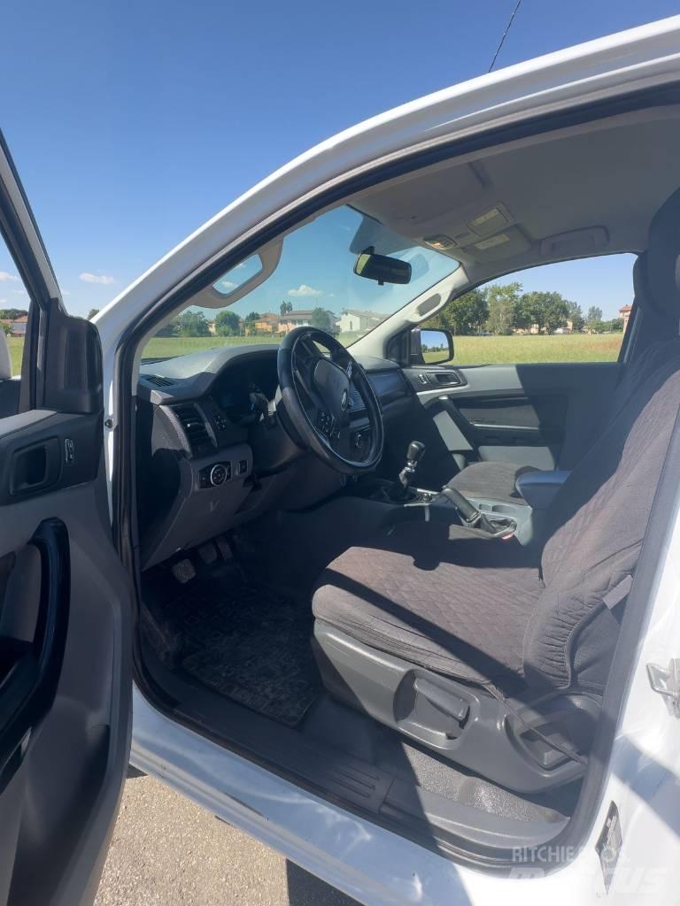 Ford Ranger XL Pikapai / Bortiniai sunkvežimiai