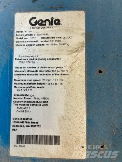 Genie S 125 Teleskopiniai keltuvai