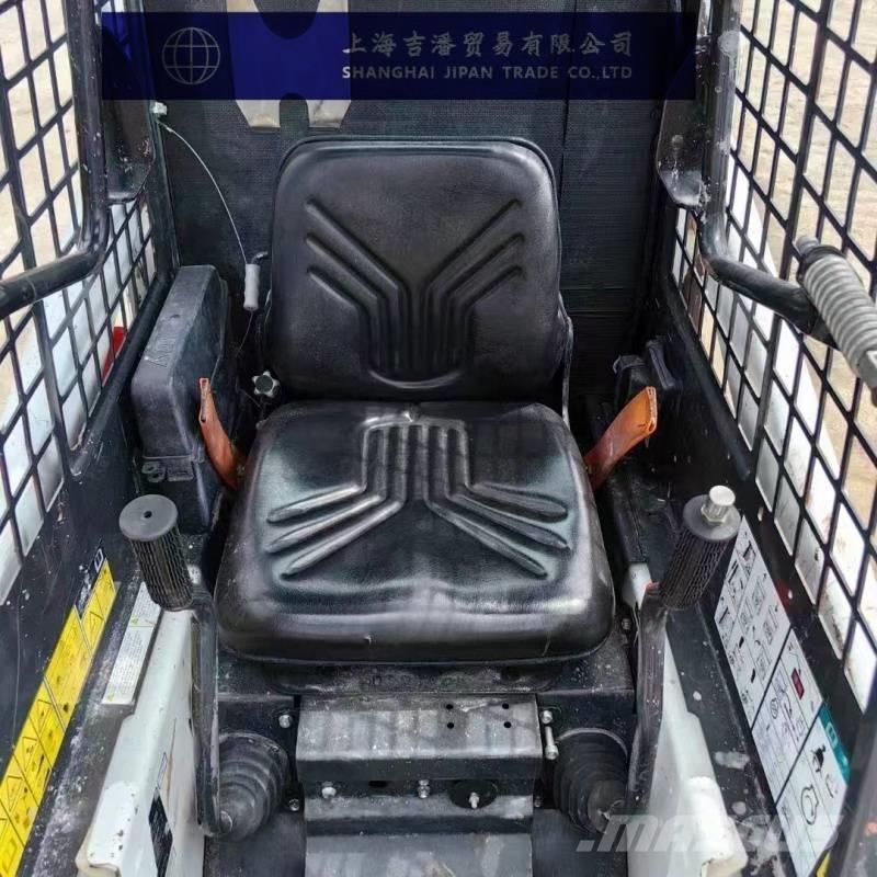 Bobcat s70 Krautuvai su šoniniu pasukimu