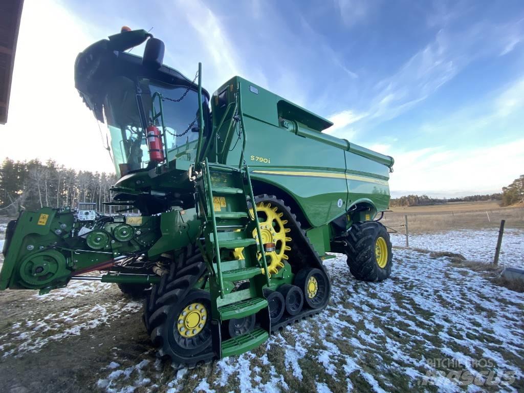 John Deere S790i Derliaus nuėmimo kombainai