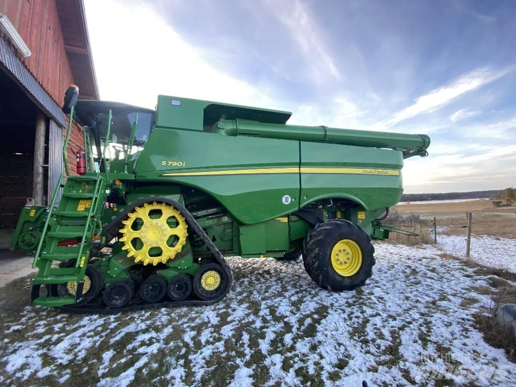 John Deere S790i Derliaus nuėmimo kombainai