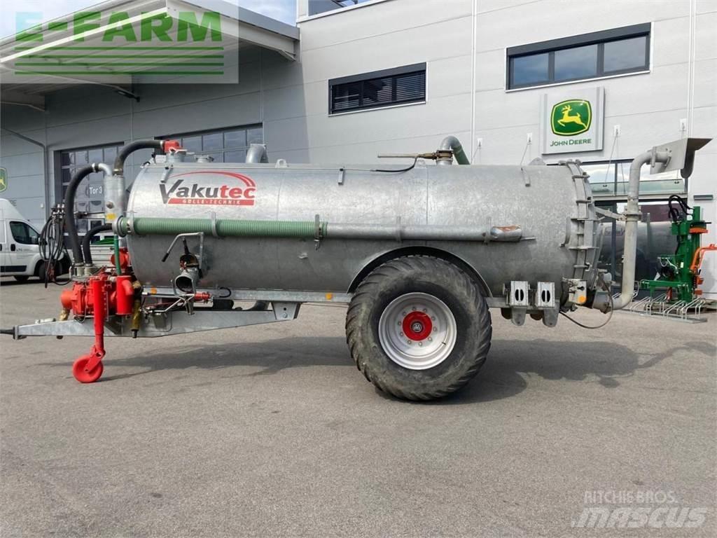  VA-T 8300 Mėšlo barstytuvai