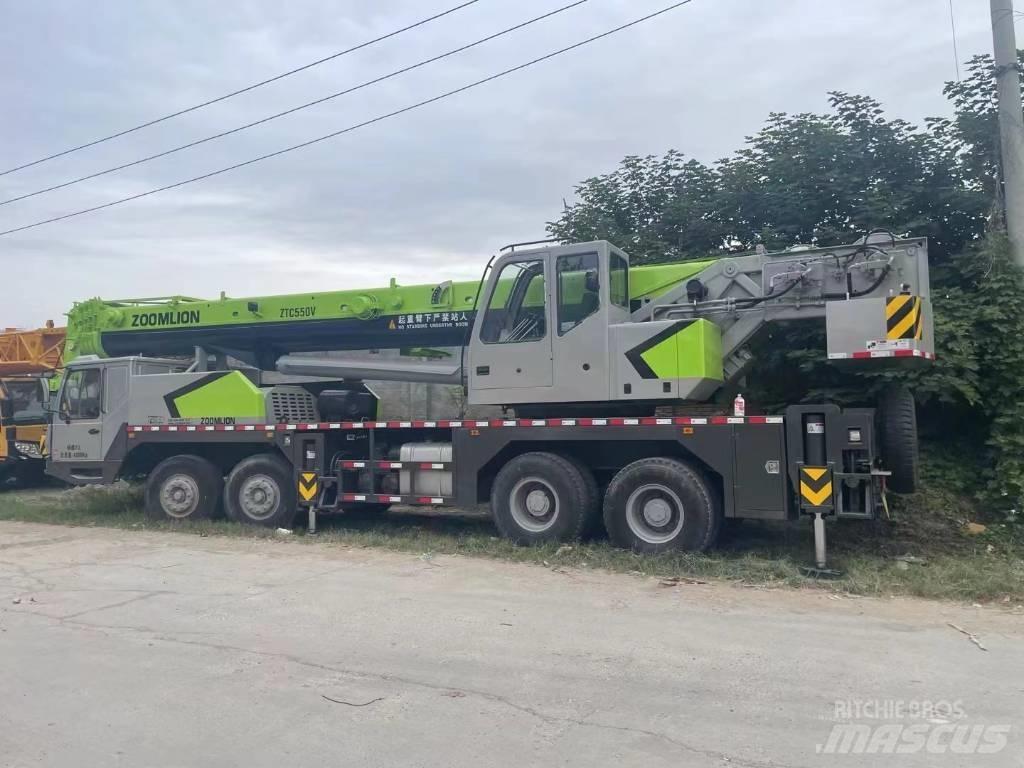 Zoomlion ZTC550V Vikšriniai kranai