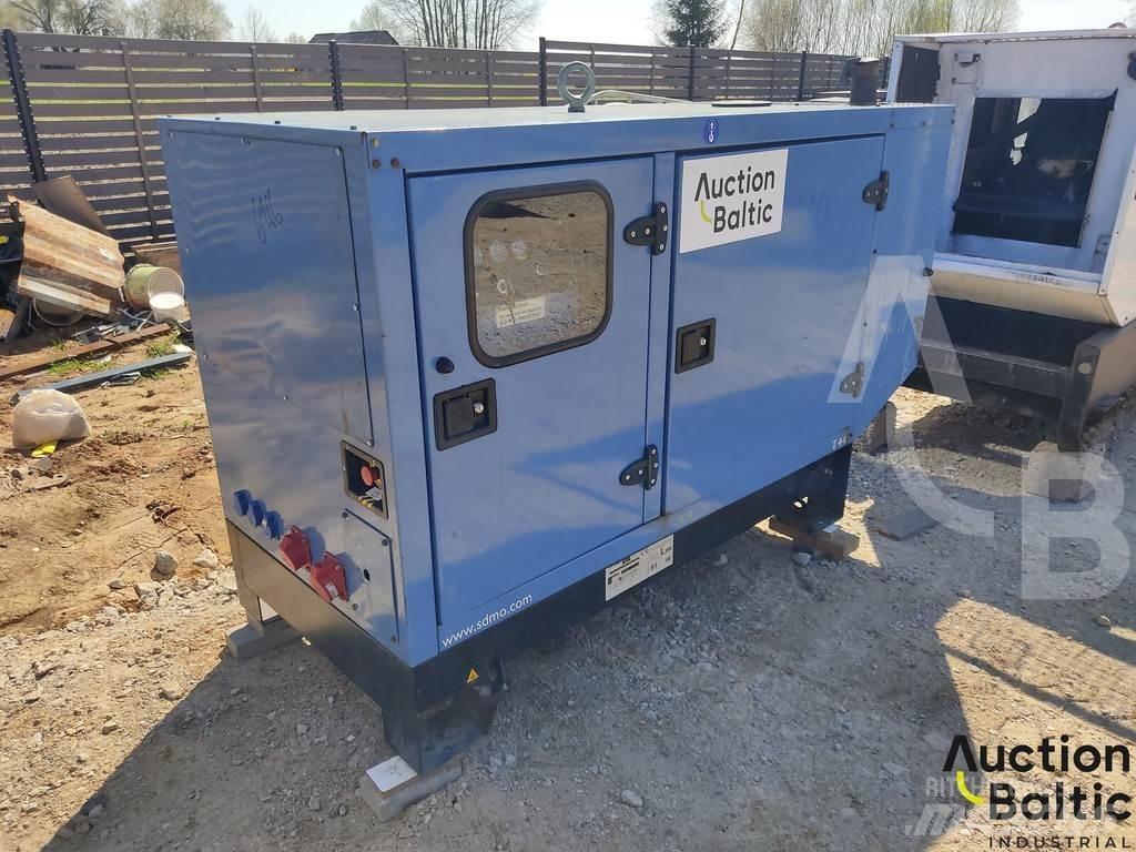 Sdmo T44K Dyzeliniai generatoriai