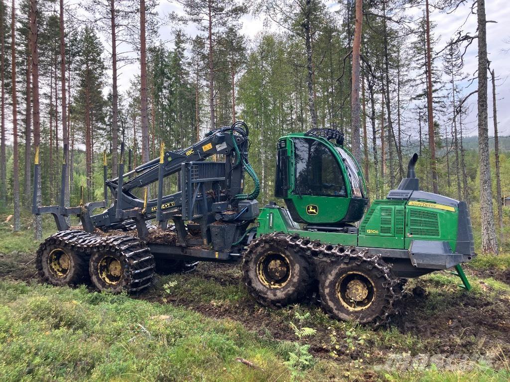 John Deere 1210G Naudoti miškovežiai (Forvarderiai)
