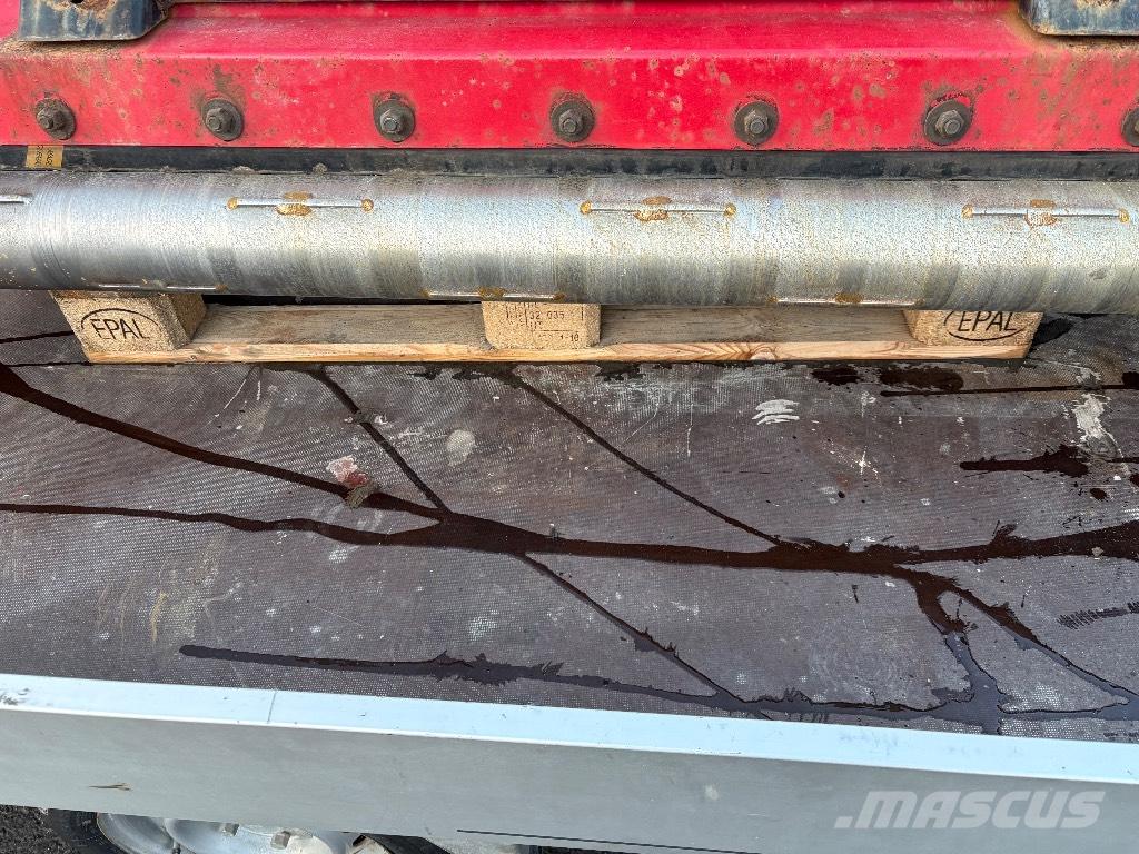 Globus Gsk 1500 Smėlio ir druskos barstytuvai