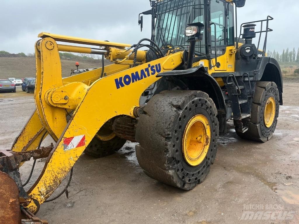 Komatsu WA380-8E0 Naudoti ratiniai krautuvai