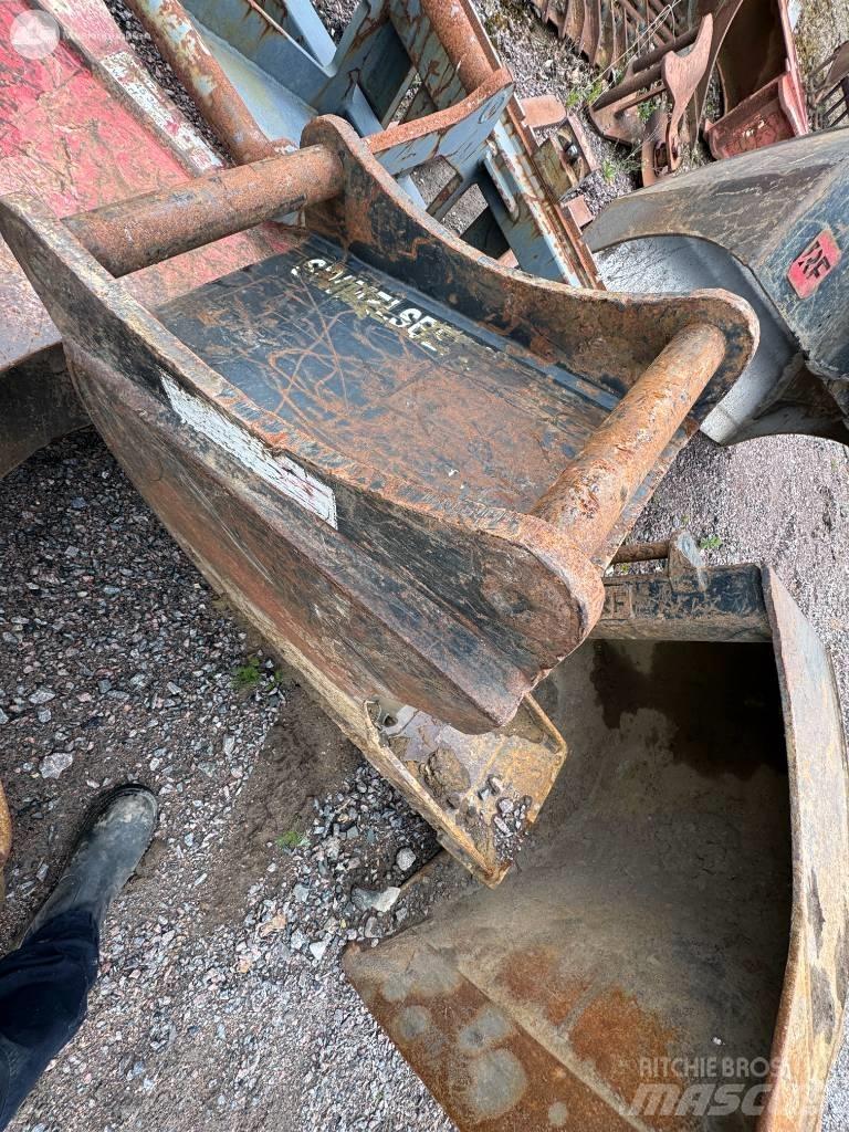 Yanmar SV 100-2 Vidutinės galios ekskavatoriai 7-12 t