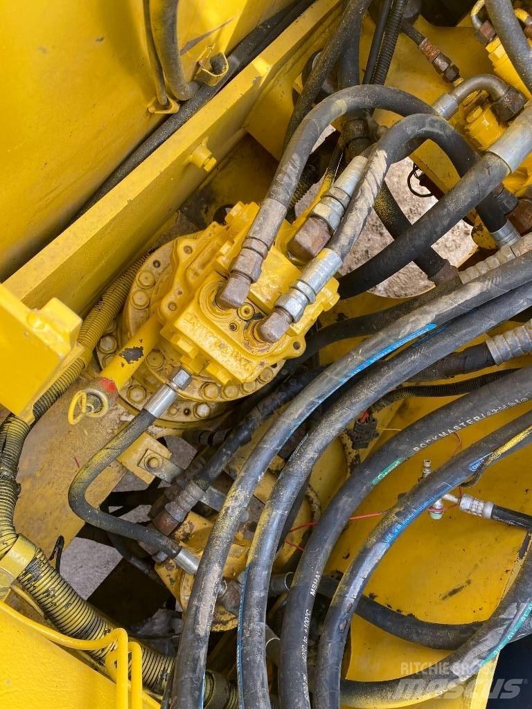 Komatsu PC120 Vikšriniai ekskavatoriai