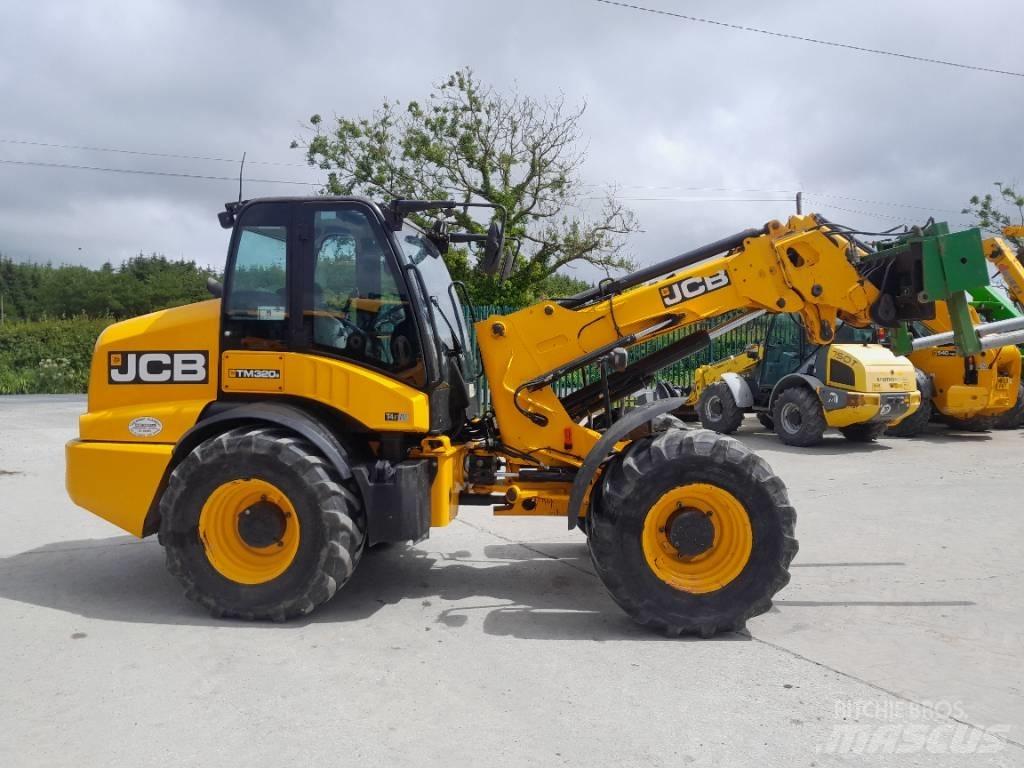 JCB TM 320 Teleskopiniai krautuvai žemės ūkiui