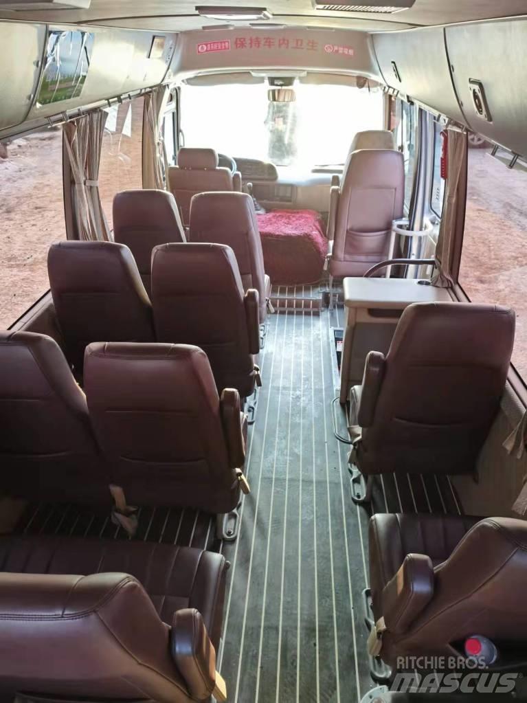 Toyota Coaster Bus Mikroautobusai