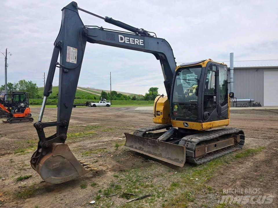 DEERE 75D Vikšriniai ekskavatoriai