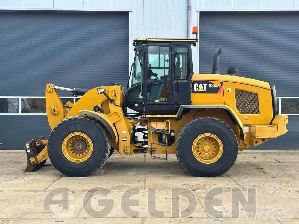 CAT 938M Naudoti ratiniai krautuvai