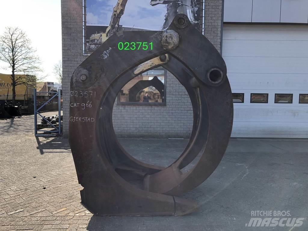 Volvo Wood clamp Rulonų griebtuvai