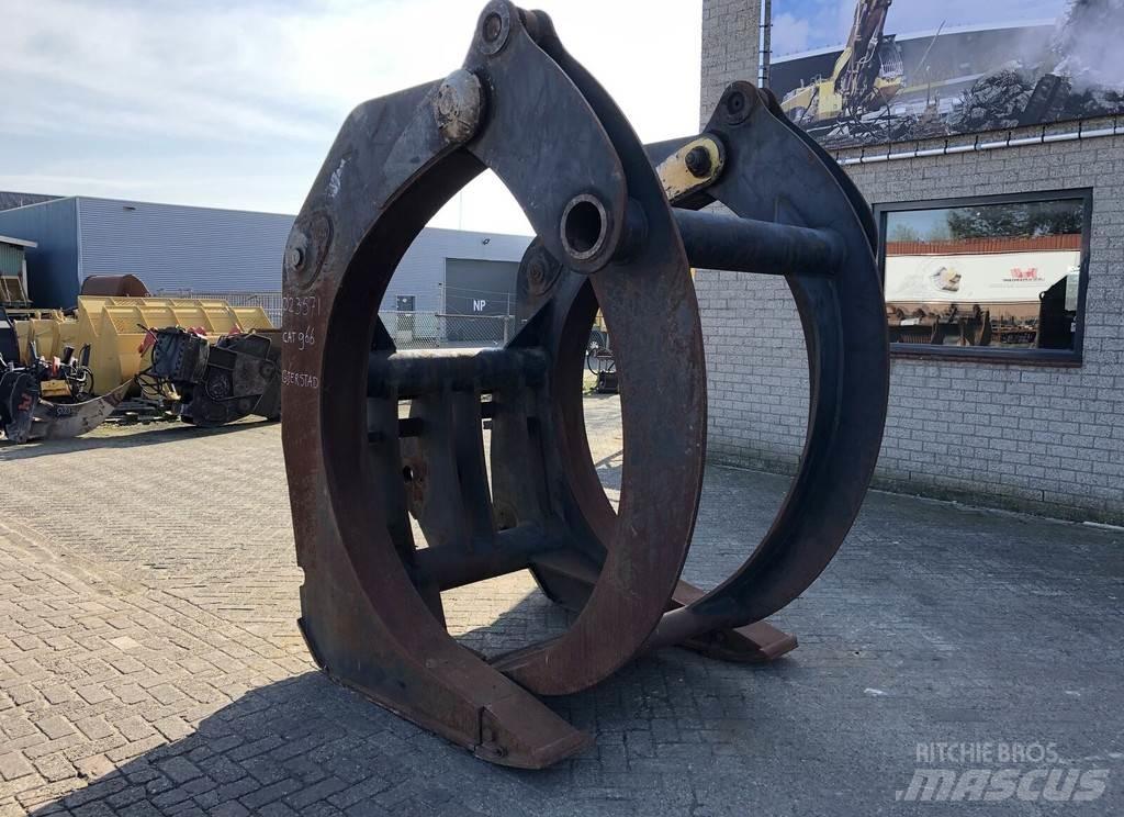 Volvo Wood clamp Rulonų griebtuvai