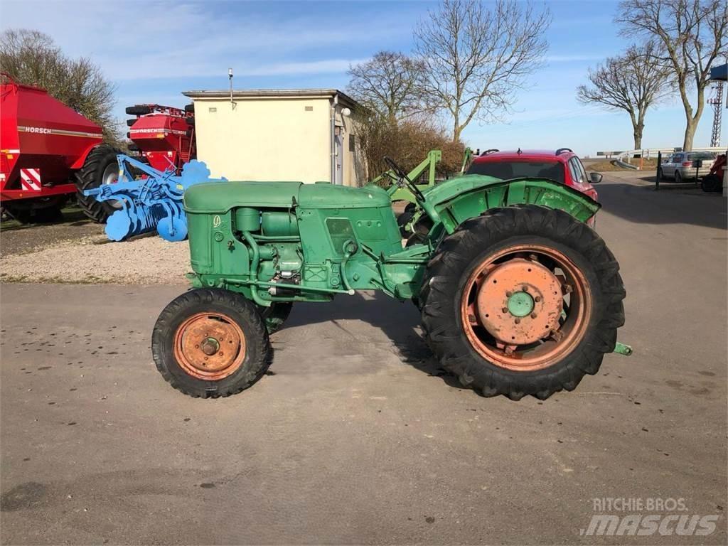 Deutz-Fahr D25 S Traktoriai