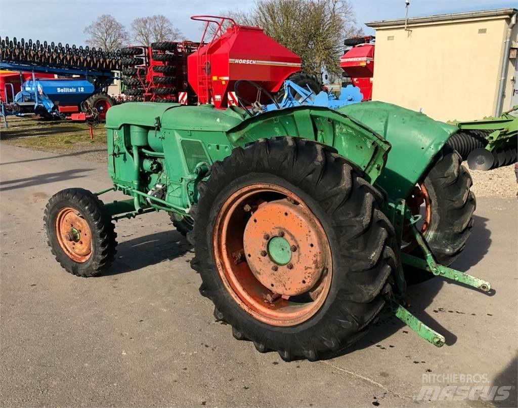 Deutz-Fahr D25 S Traktoriai