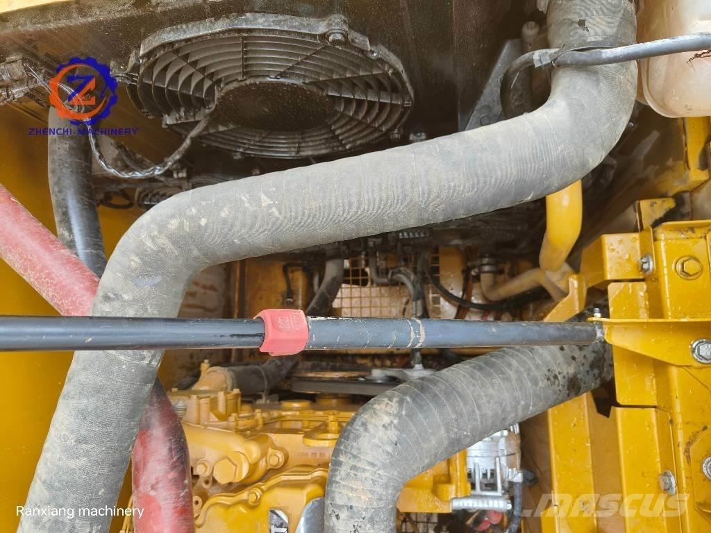 CAT 320 GC Vikšriniai ekskavatoriai