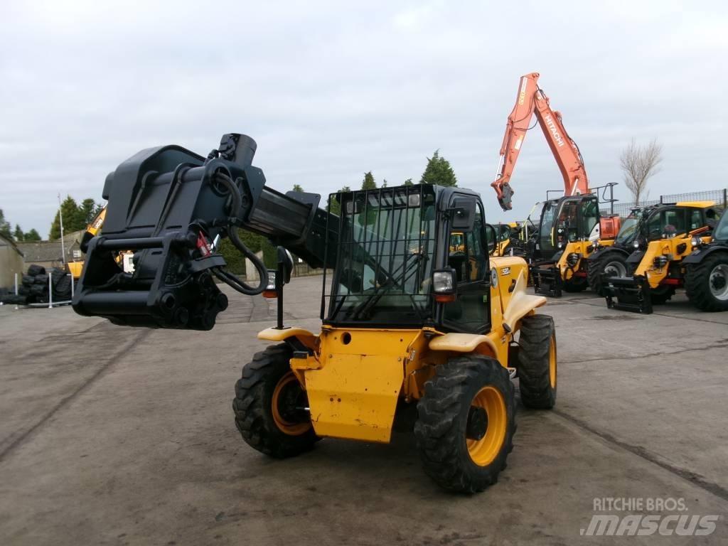 JCB 520-50 Teleskopiniai krautuvai žemės ūkiui