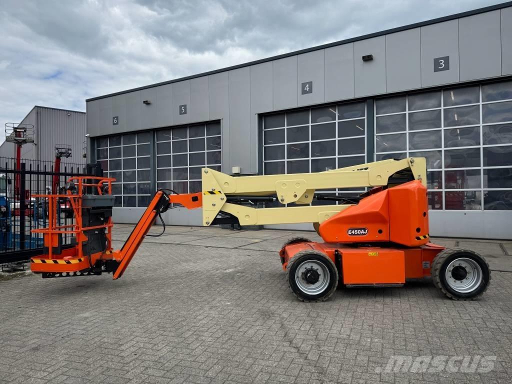 JLG E 450 AJ Alkūniniai keltuvai